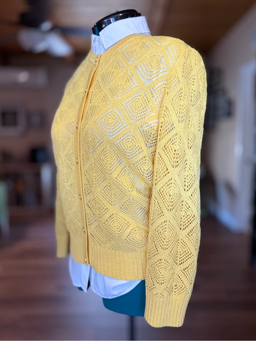 Vintage St. John Yellow Openwork Knit Cardigan Size M - Picture 4 of 8